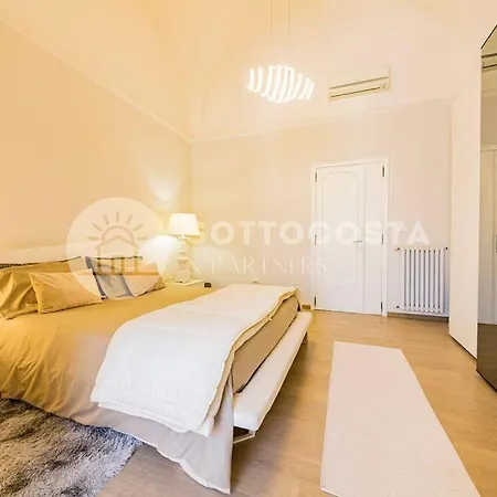 Lägenhet Contemporary Flat - Lecce