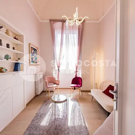 Lägenhet Contemporary Flat - *