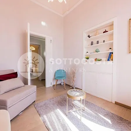 Contemporary Flat - Apartment *