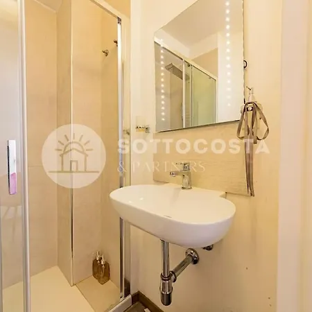 Contemporary Flat - *
