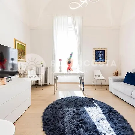 Contemporary Flat - Lecce